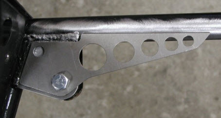 Old Britts - Upgrading the 750 Frame Loop Support.jpg